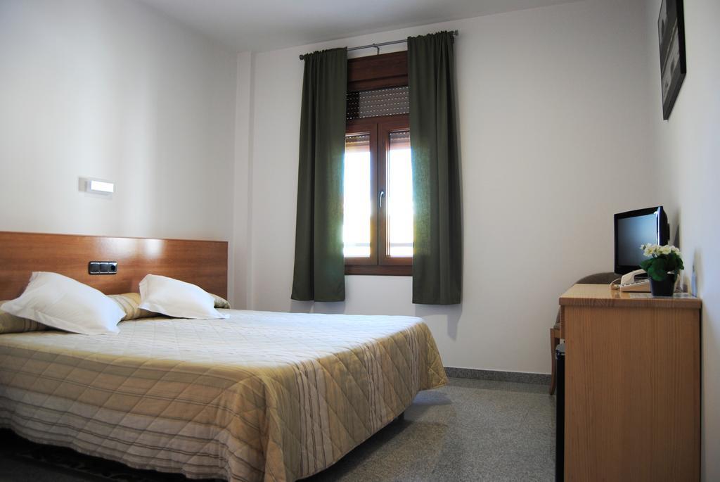 Hotel Albanta La Lantejuela Cameră foto